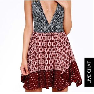 Lulus la vie en roses dress